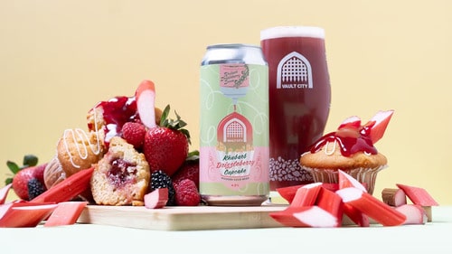 vault-city-rhubarb-drizzleberry-cupcake-can-min